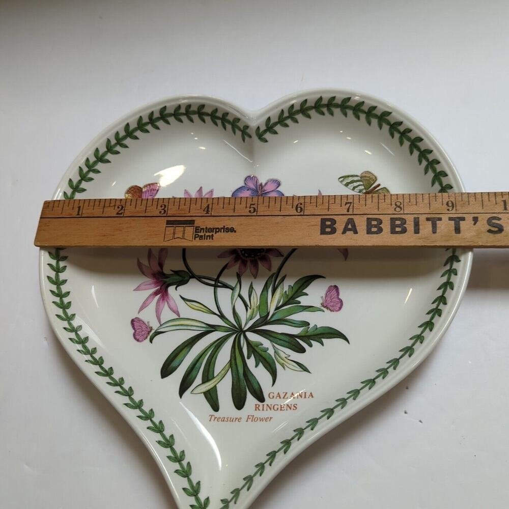 Portmeirion Porcelain BOTANIC GARDEN Heart Shaped Dish TREASURE FLOWER Britain - Picture 5 of 6